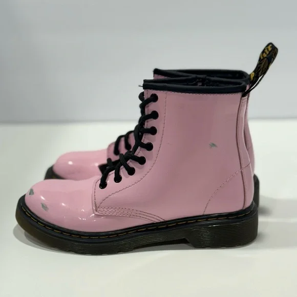 Dr. Martens Kids Pink Leather Boots with Yellow Stitching - Picture 3 of 10